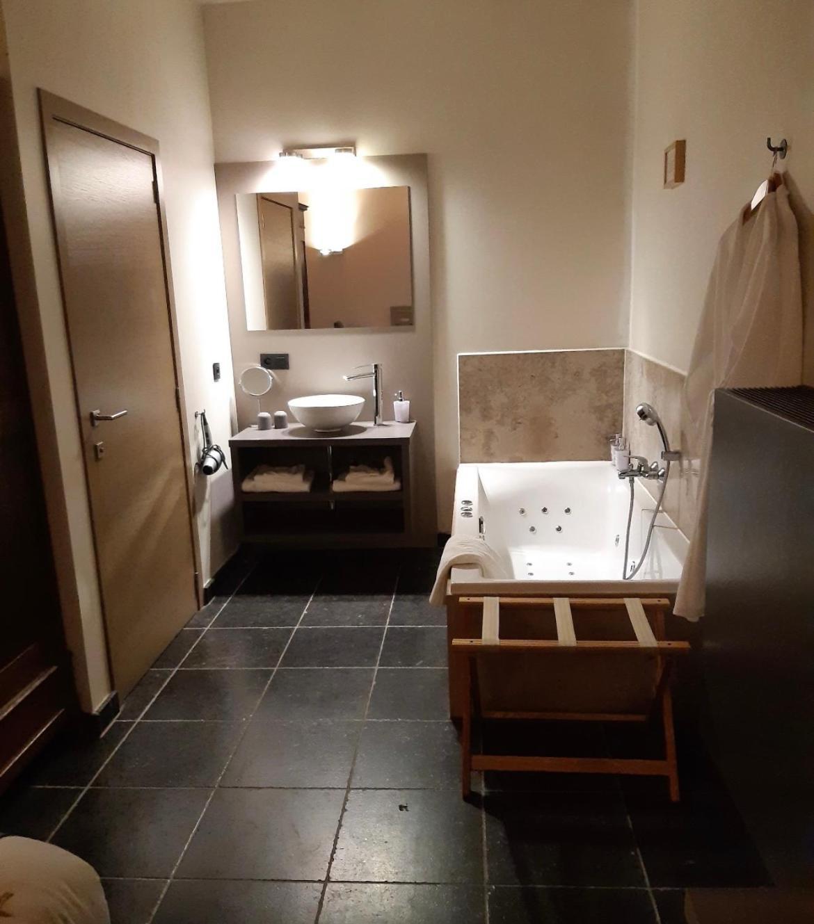 بورغلون De Verborgen Parel B&B المظهر الخارجي الصورة